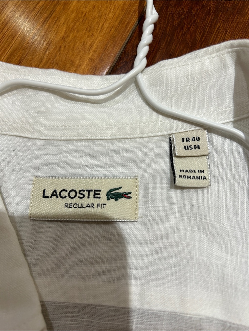 Lacoste Men's White linen Long-Sleeve Button Shirt with Green Logo - Picture 3 of 3